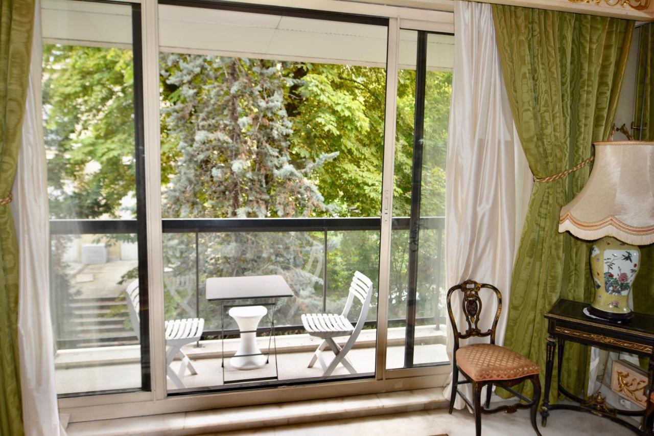 Appartamento Arc De Triomphe - Foch Palace Parigi